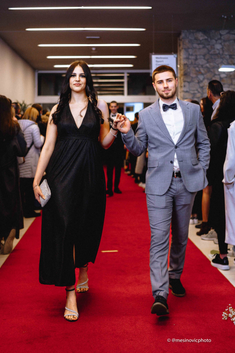 Zavirite na blještavi maturalni ples Tehničke škole Šibenik (2) 