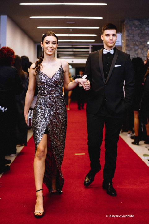 Zavirite na blještavi maturalni ples Tehničke škole Šibenik (1)