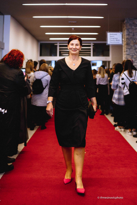 Zavirite na blještavi maturalni ples Tehničke škole Šibenik (1)