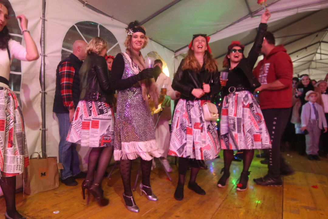 Jezerski pokladi: Traktori na vezu u vali, brodovi sele na Lokvu