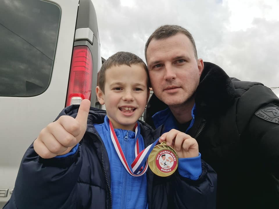 Članovi KK Murter s natjecanja se vratili sa zlatom, dva srebra i broncom