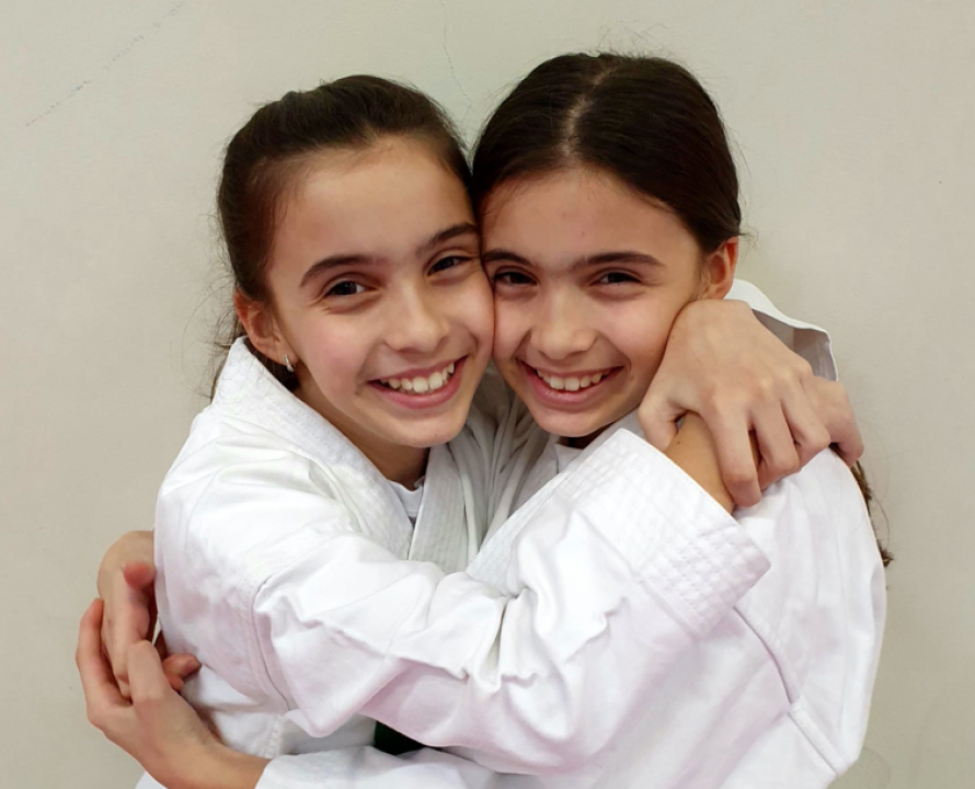 Blizanke iz Pirovca Nika i Iva nižu pobjede u karateu: 'Nije nam bitno koja će biti prva, mi smo sestre i volimo se'