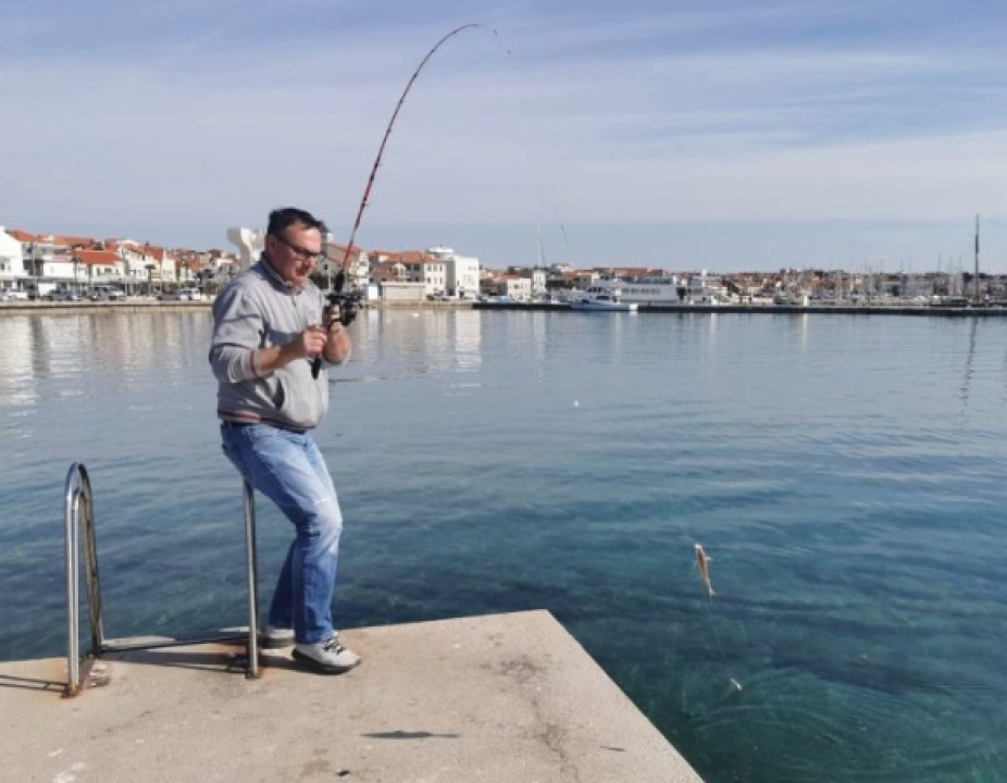 'Ćap sa obale' i 'Ćap iz broda': Klupsko natjecanje u udičarenju u Vodicama