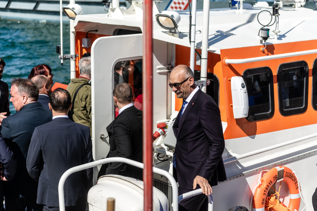 Brodogradilište Iskra u Šibeniku isporučilo brze brodice za hitnu pomoć: 'Ovo je rezultat hrvatske pameti'