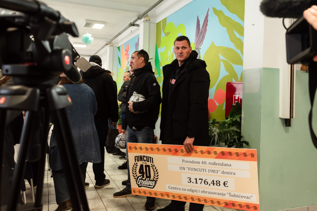 Humanitarna akcija u povodu 40. rođendana: Šibenski funcuti školi na Šubićevcu donirali 3176 eura 