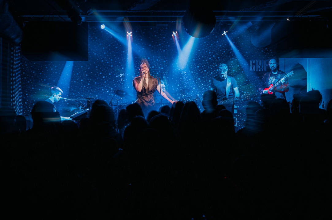 Nika Turković do vrha napunila Azimut na svom prvom nastupu u Šibeniku