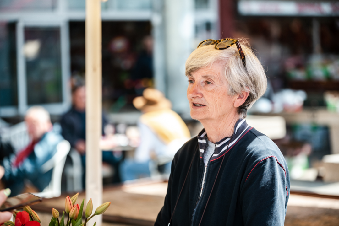 Radmila na šibenskoj pijaci više od 20 godina prodaje cvijeće: 'Sve što zaradim trošim na putovanja'