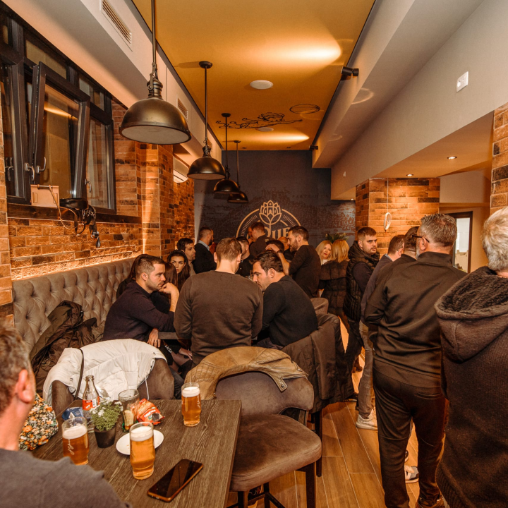 I ovaj vikend očekuje vas super provod u Pubu 022 na Šubićevcu!