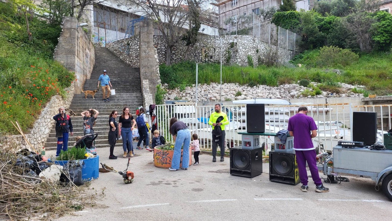 Pridružite se volonterskoj akciji, uređenju 'Robertinog parka' u blizini OŠ Juraj Dalmatinac