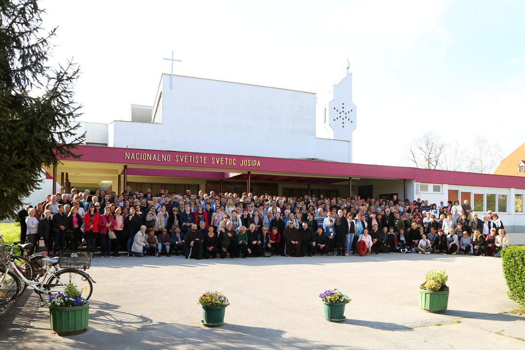 Vjernici Šibenske biskupije na hodočašću u Ninu, Karlovcu, Krašiću i Mariji Bistrici
