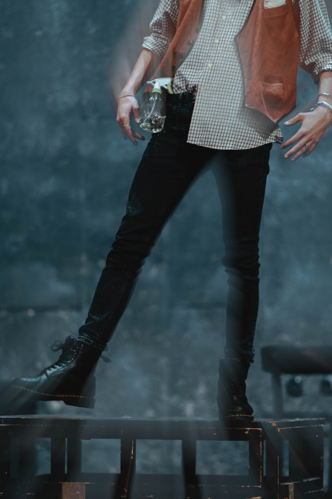 Premijera šibenske 'dice': Diletanti se u 'Kaubojima' natječu za Warholovih petnaest minuta slave 