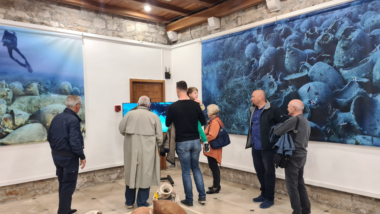 U muzeju otvorena izložba o brodolomu kod otoka Žirja