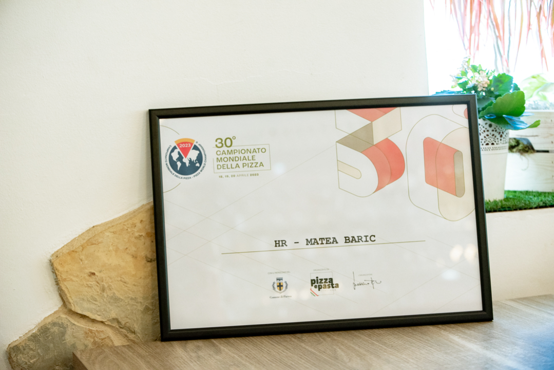 Pirovčanka Matea za svoju pizzu dobila posebno priznanje na natjecanju u Italiji: 'Mama je zaslužna za sve'