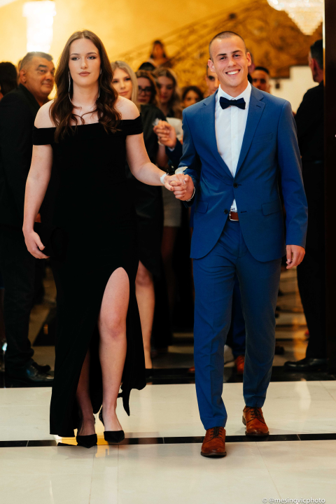 Zavirite na blještavi maturalni ples šibenske Industrijsko-obrtničke škole (2)