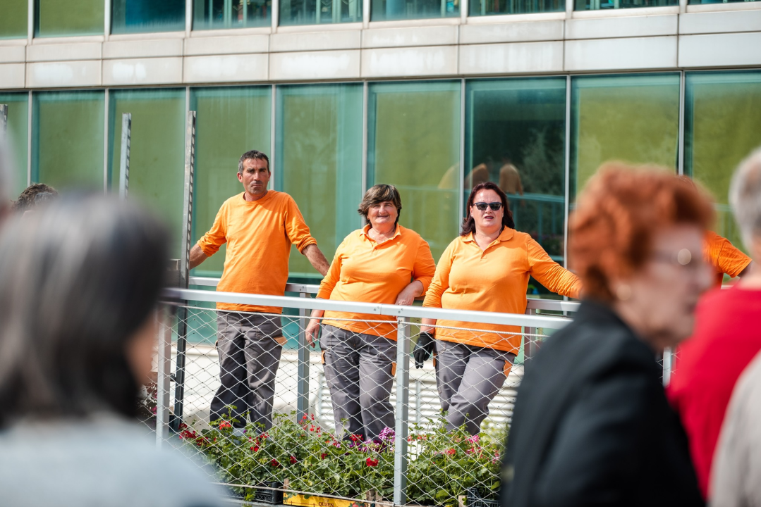 Stotinjak građana utjehu našlo u điranima: 'Vidi ove, cili je vrt natrpala!'