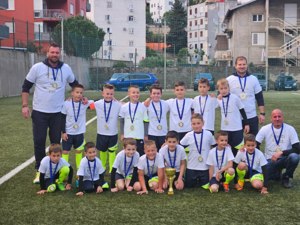 Škola nogometa Sebenico City još jednom pobjednik U9 županijske lige 