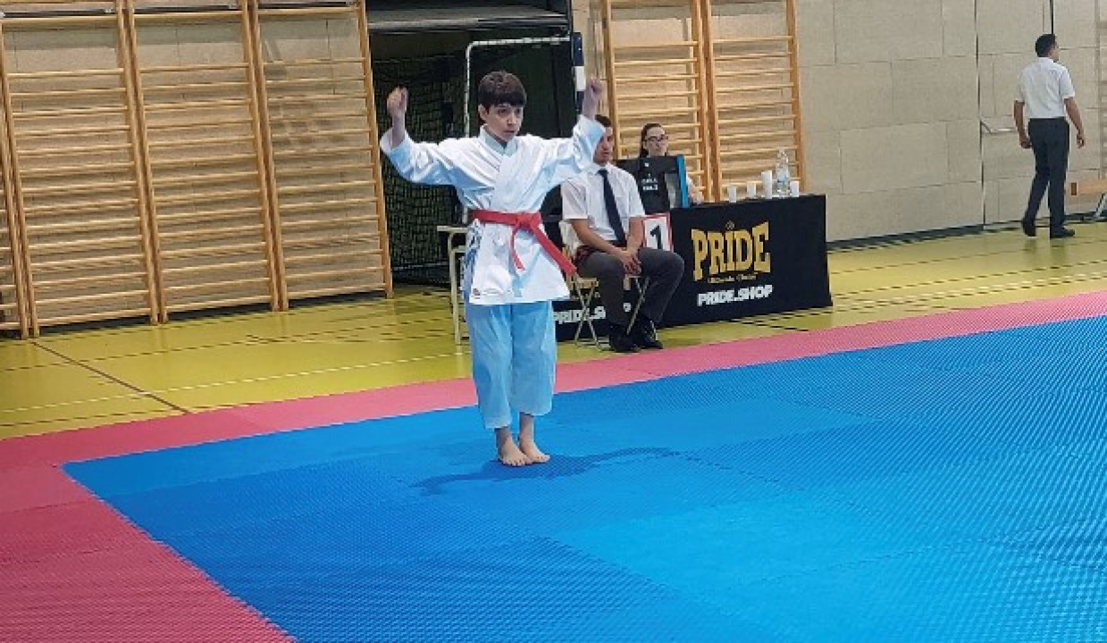 Šibenski karataši vratili se iz Splita sa 14 medalja 