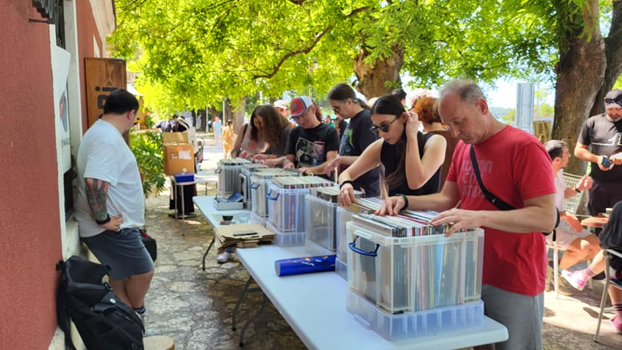 Navala na vinile: Još stignete pronaći omiljenu ploču na Longplay Dayu