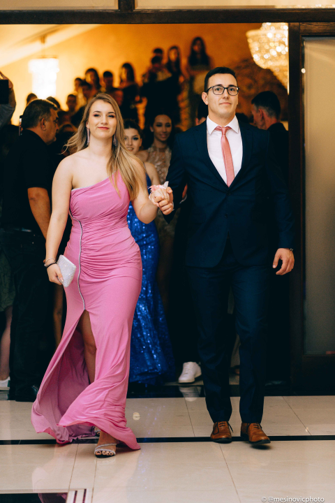 Zavirite na maturalni ples Srednje strukovne škole (1)