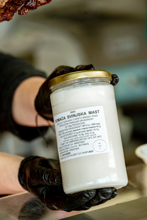 Delikatese Petrović sa šibenske pijace proširile svoju ponudu: Traže i vozača na neodređeno vrijeme