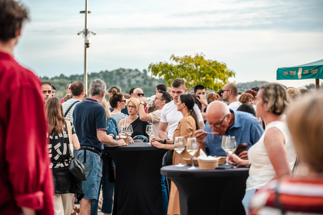 Gastro uživanje: Šibenčane je i ove godine oduševila kombinacija debita i pidoća na sto načina 