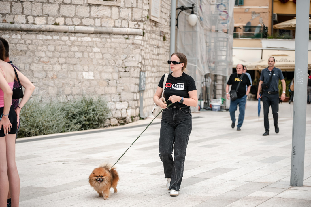 Trendi sugrađanke pokazale kombinacije za promjenjive lipanjske dane