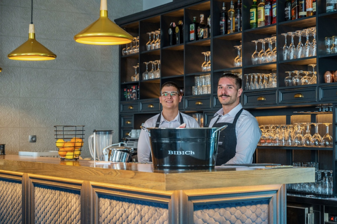 Uživajte u ljetnoj terasi Le Jardina uz vrhunsku hranu i najljepši pogled! 