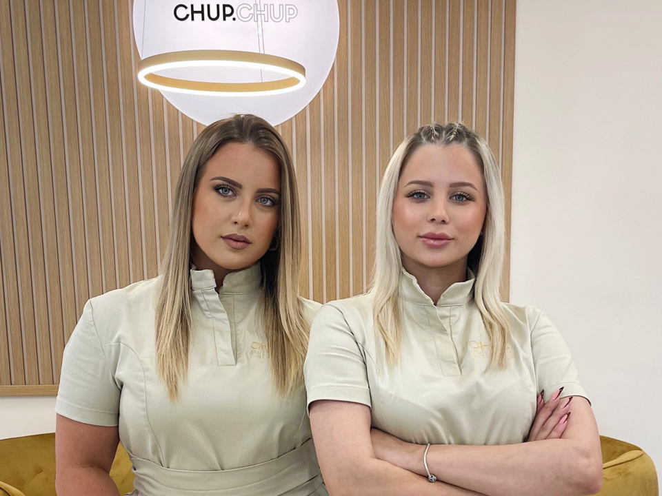 Dovedite svoje obrve do savršenstva u salonu Chup Chup! 
