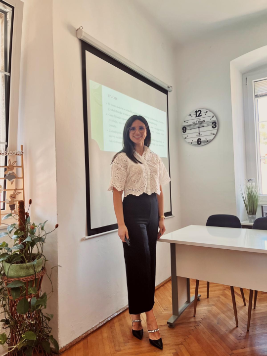 Polaznici POU Šibenik uspješno obranili završne radove: 'Cjeloživotno obrazovanje je najbitnije!'