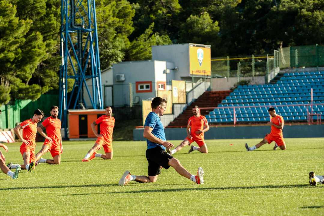 Novo lice Šibenika: Puno novih imena na prvom treningu, čekaju se prava pojačanja 