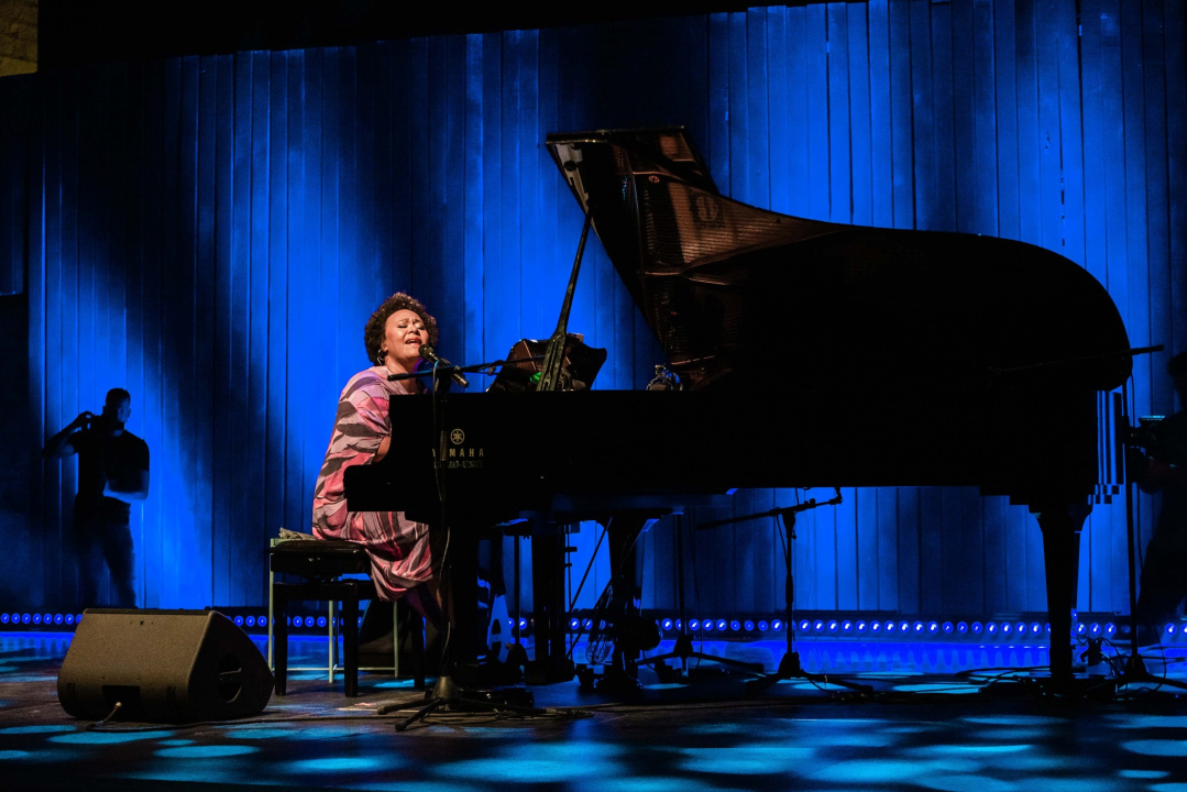  Emeli Sandé prvi put nastupila u Hrvatskoj, a publiku u Šibeniku osvojila je emocijama 