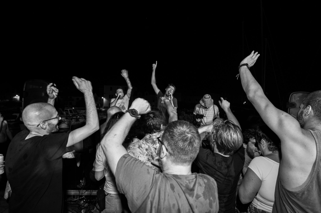 Zbog ove fotogalerije pokajat ćete se što niste otišli na Zlarin Street Music Festival!