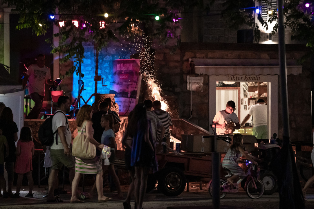 Na Zlarinu održana tradicionalna Srdelada