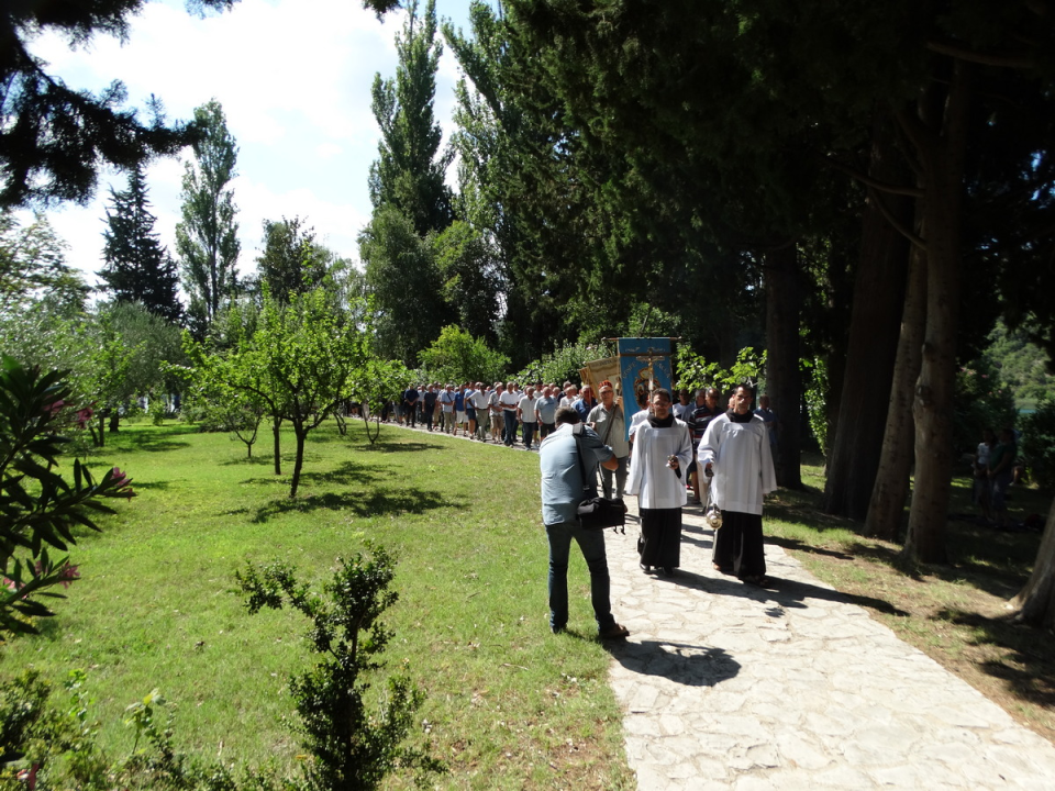 Biskup u miru Ante Ivas predvodio misu za blagdan Gospe od Anđela na Visovcu