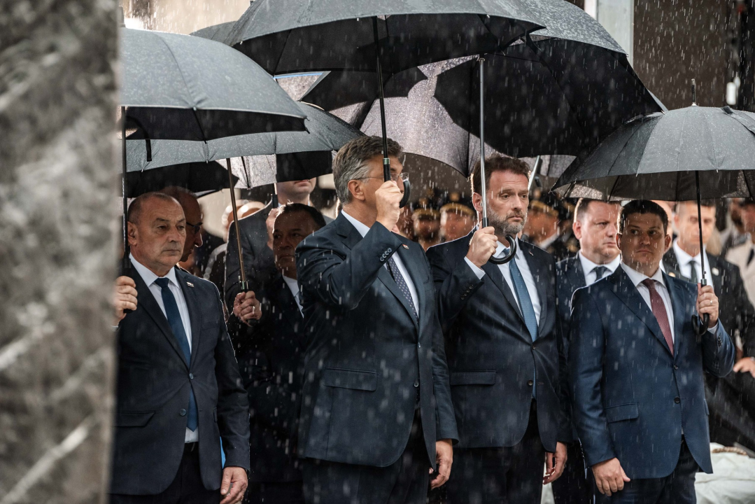 Pogledajte veliku fotogaleriju sa svečanog obilježavanja godišnjice Oluje