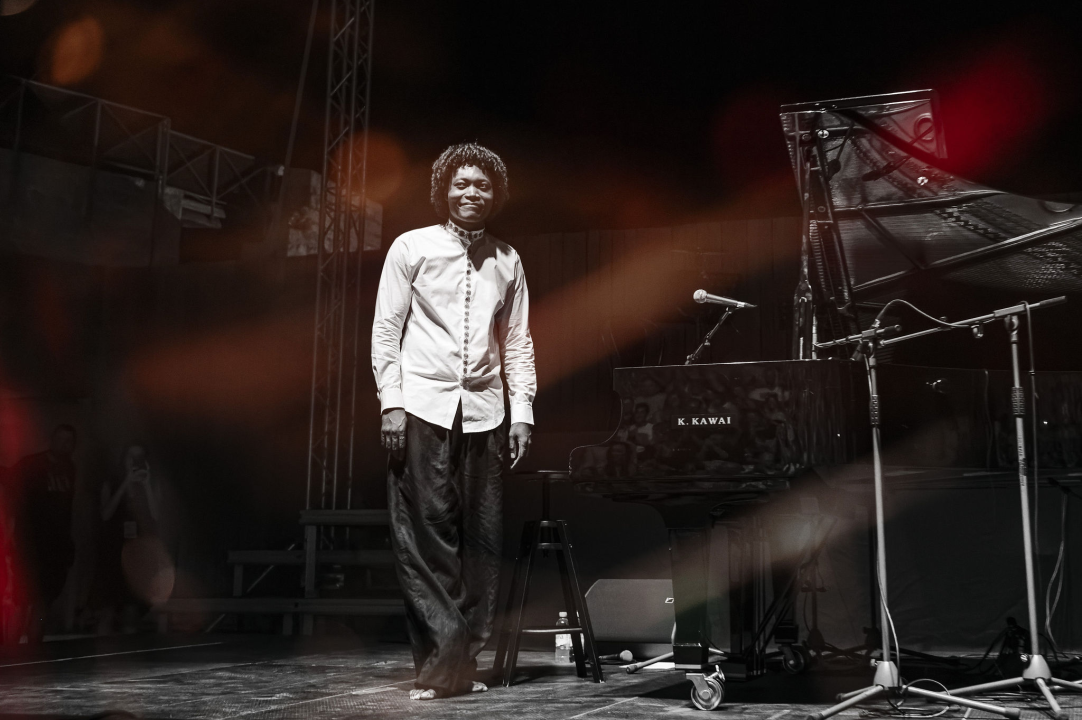 Benjamin Clementine na sv. Mihovilu: Osebujan koncert o kojem će se još pričati