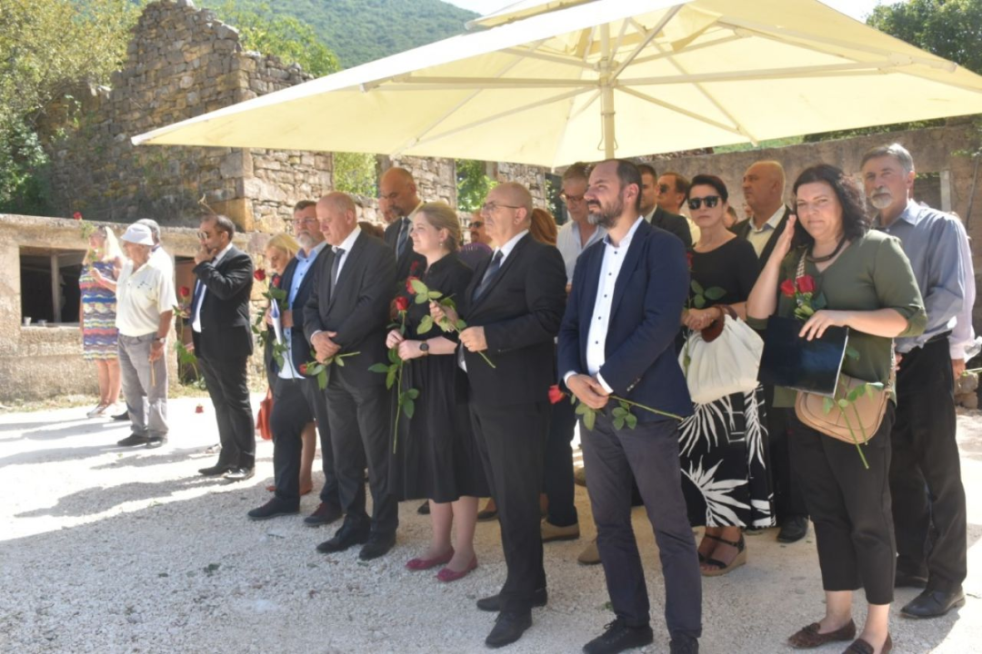 Župan Jelić na komemoraciji u Plavnom i Gruborima