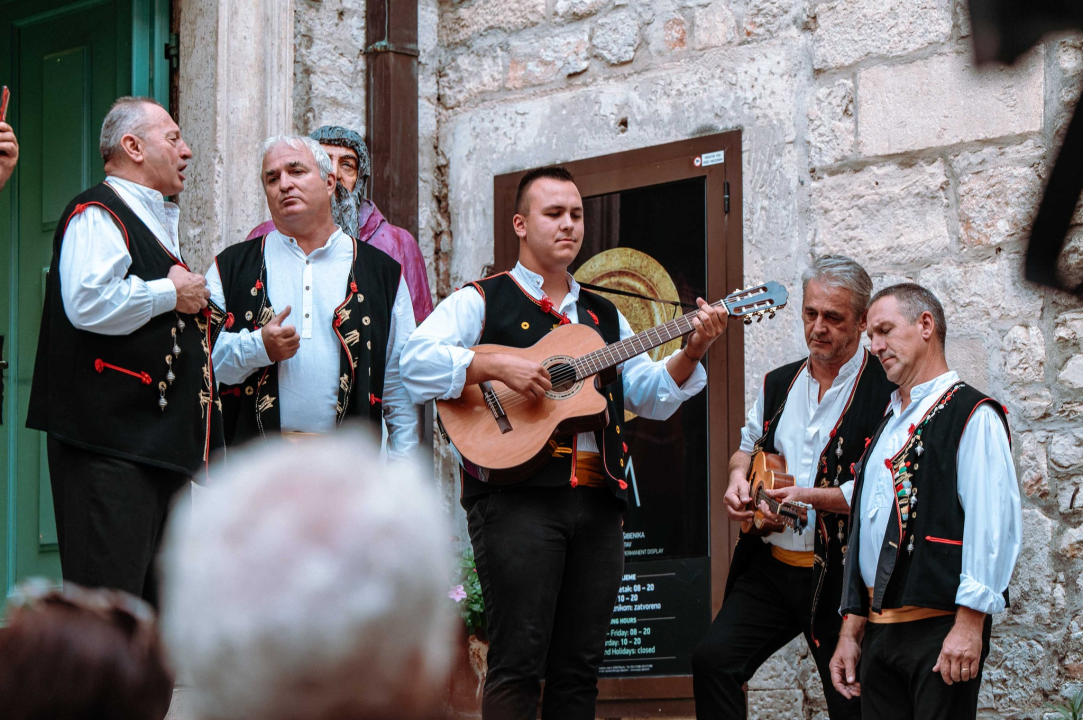 'Kadena' je Sinišin dar Šibeniku: 'Nije lako pisati o ljudima, ali mislim da smo uspjeli'