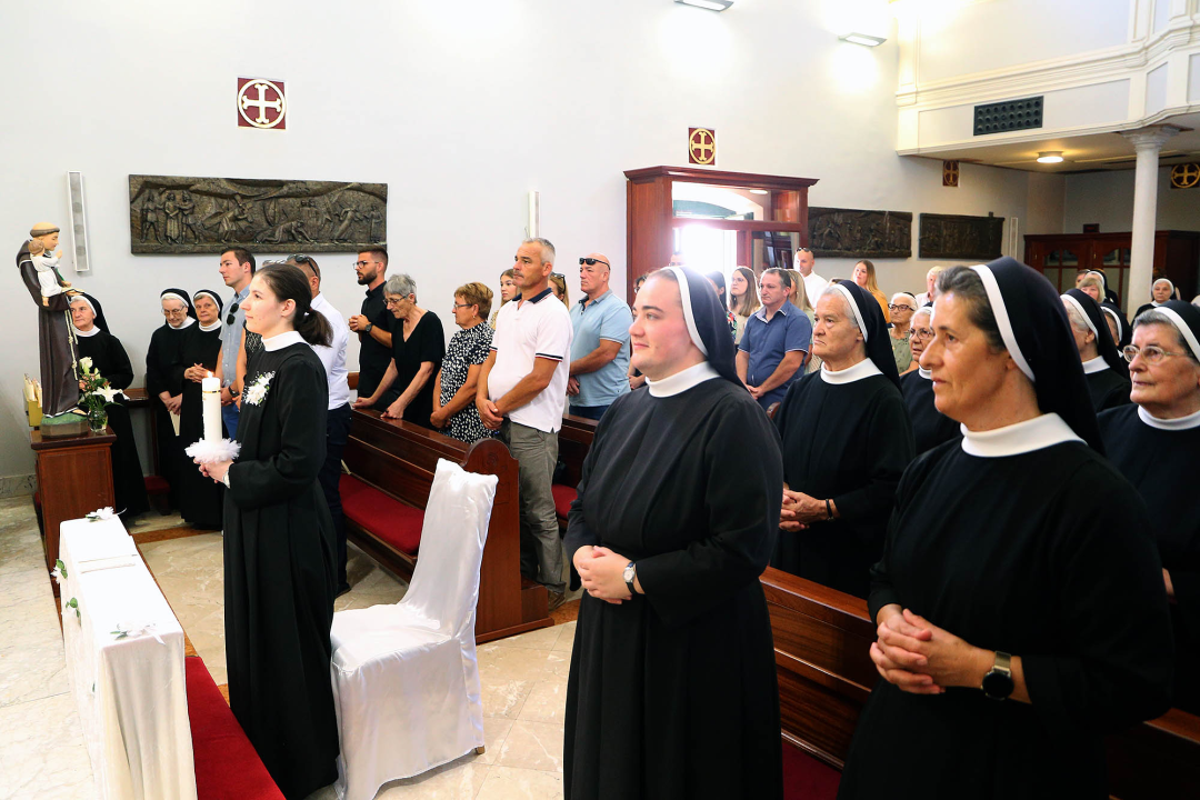 Sestra Tea Božić položila prve redovničke zavjete