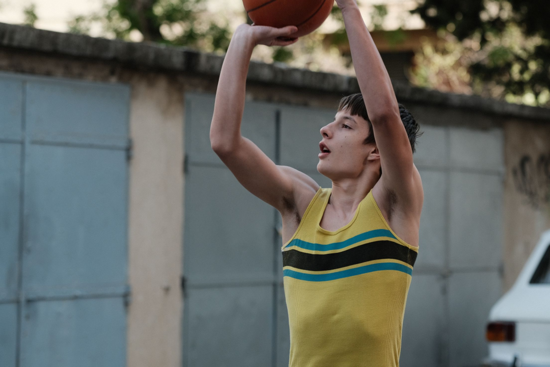 U Šibeniku se zahuktalo snimanje filma o Draženu Petroviću: Pogledajte fotografije sa seta