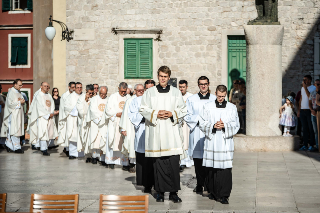 Misom i procesijom obilježen Dan grada i blagdan sv. Mihovila