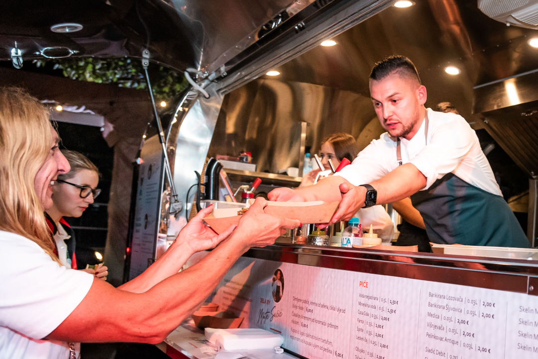 Diljem županije uživali u vrhunskim delicijama zahvaljujući novom gastro projektu 'Taste like... Bilice, Skradin, Drniš'