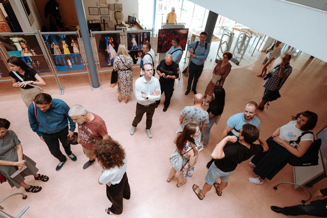 Svako dijete treba mir: U knjižnici predavanje o migrantima u lokalnoj zajednici i izložba ratnog MDF-a