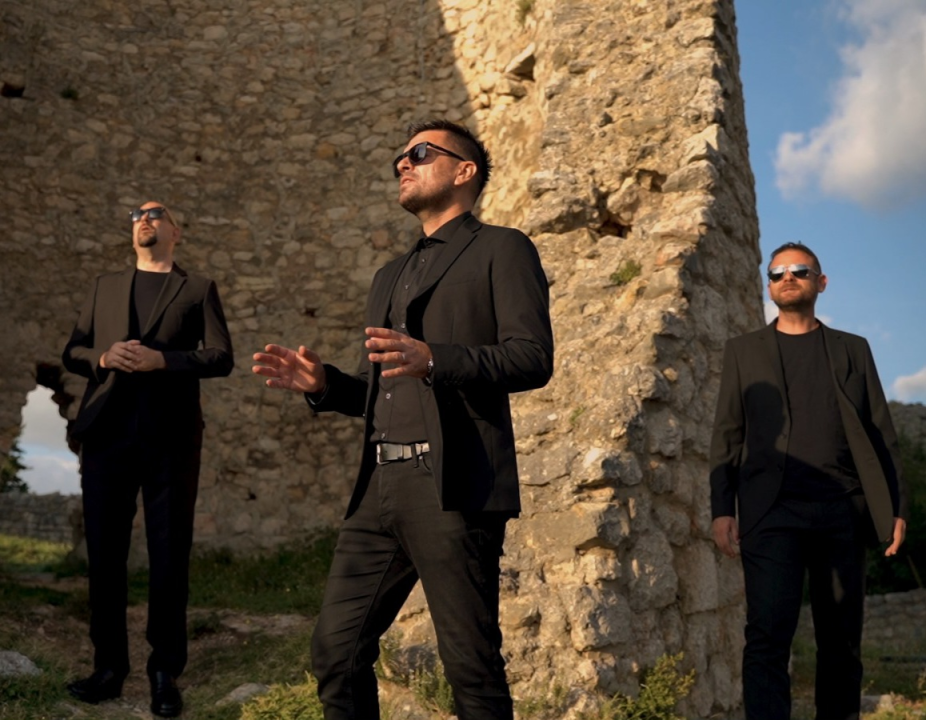 Novi album Branimira Bubice i Klape Sebenico najavljuje pjesma 'Pomišane karte' 