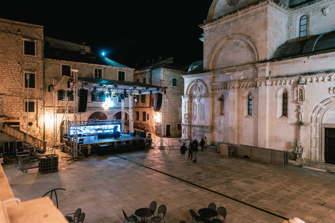 Šibenski Tunel otkrio izvođače: Melanie Havens i Nikkatze stižu za DJ pult Radio Slavea i Felvera nakon koncerta Stereo MC’s 