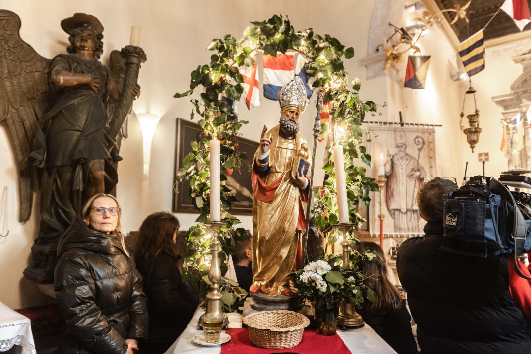 Blagdan sv. Nikole biskupa tradicionalno se slavi u svečevoj crkvi u Šibeniku