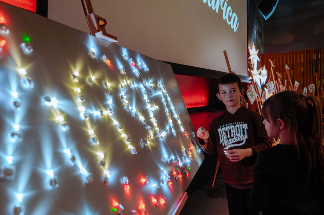 Arsenturica je pun pogodak, djeca jučer izrađivala magnetne svjetleće ‘bacalice’ 