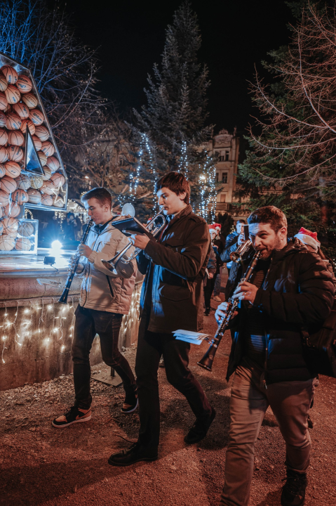 Šibenska narodna glazba promenadom razveselila Šibenčane