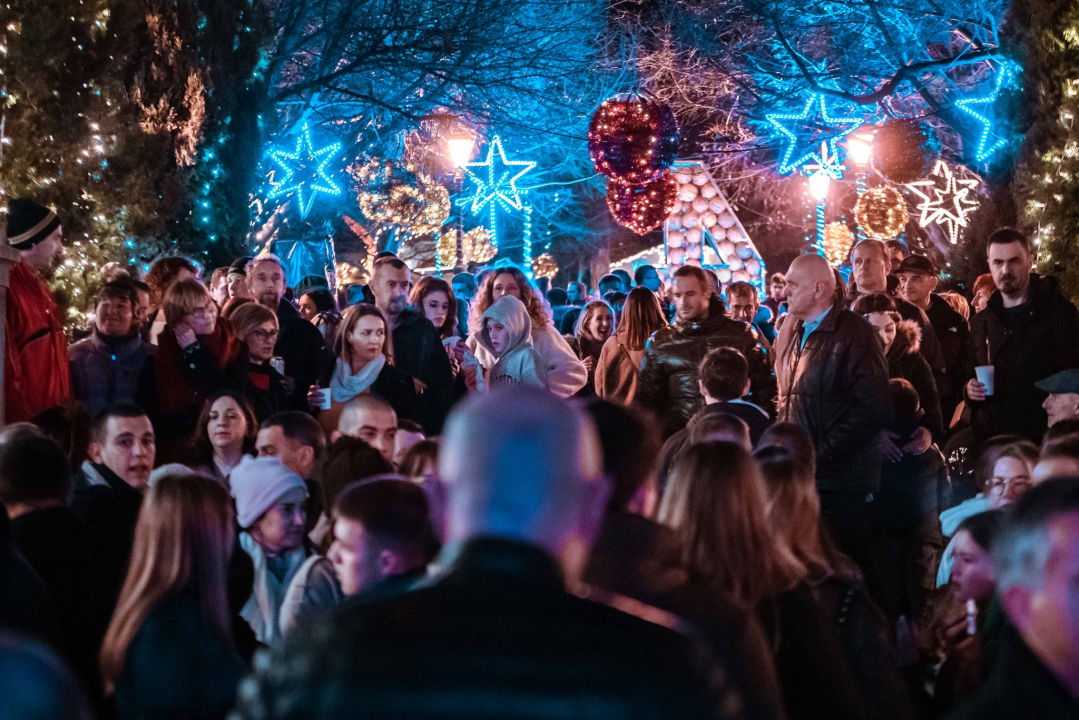 Šibenčani Novu godinu dočekali na dvije pozornice