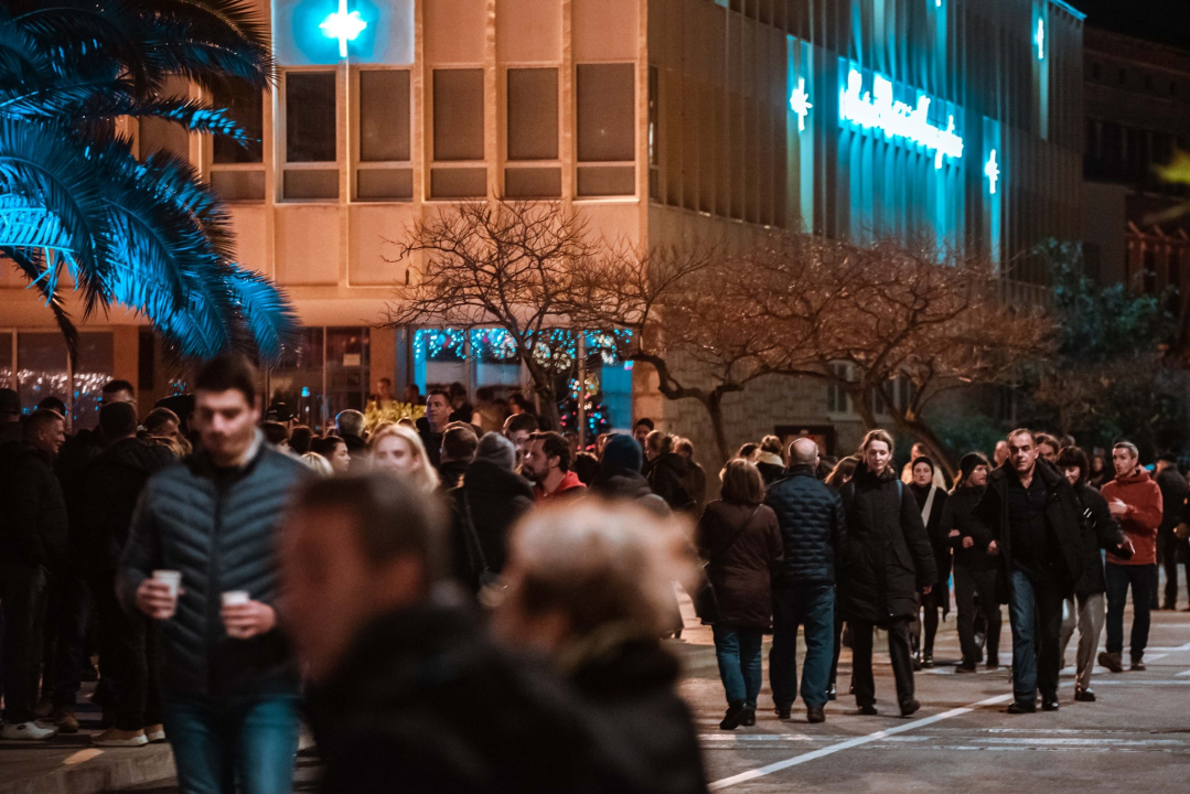 Šibenčani Novu godinu dočekali na dvije pozornice